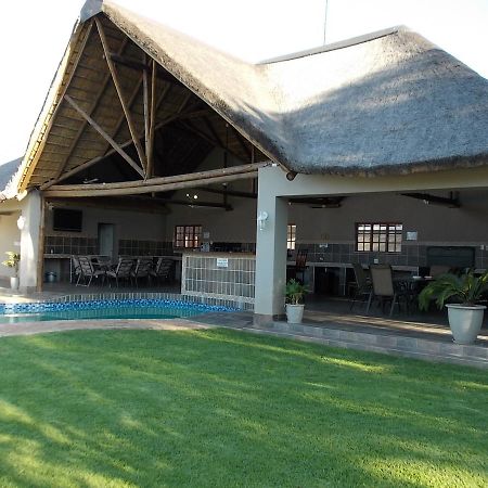 Lavender Lodge Vryburg Eksteriør billede