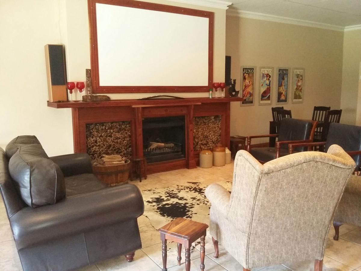 Lavender Lodge Vryburg Eksteriør billede