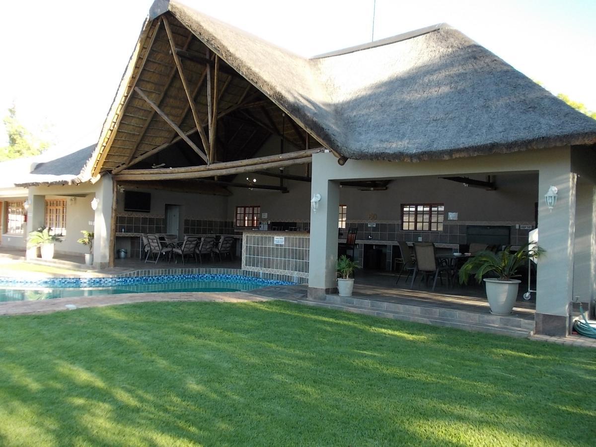 Lavender Lodge Vryburg Eksteriør billede